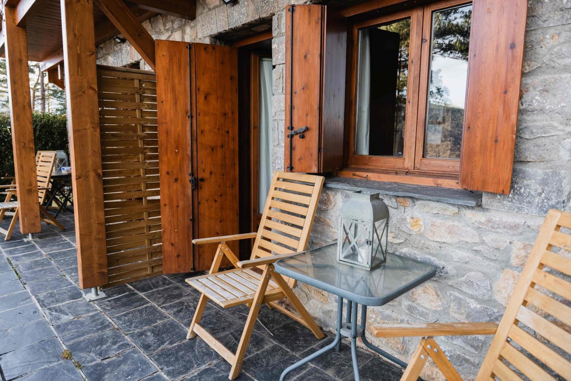 Minds & Mountains Eco Lodge La Molina  Exteriör bild